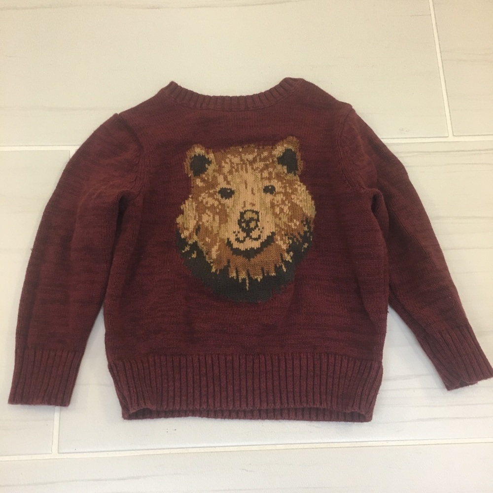🐻 Old Navy bear sweater 🐻
